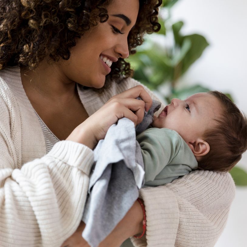 The 6 Best Personalized Gifts for New Moms and Little Ones - Canvasgiftco