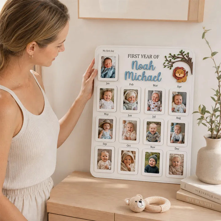 Little Lion – Personalized Baby’s First Year Photo Frame