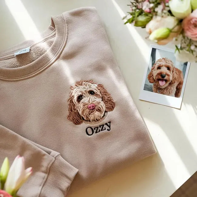 Custom Embroidered Pet Portrait Sweatshirt – Personalized with Your Pets’ Faces & Names