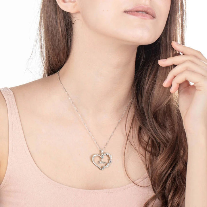 Personalized Engraved Baby Feet Heart Family Necklace with 1-8 Names and Birthstones Mother‘s Day Birthday for Mother Grandma - Canvasgiftco